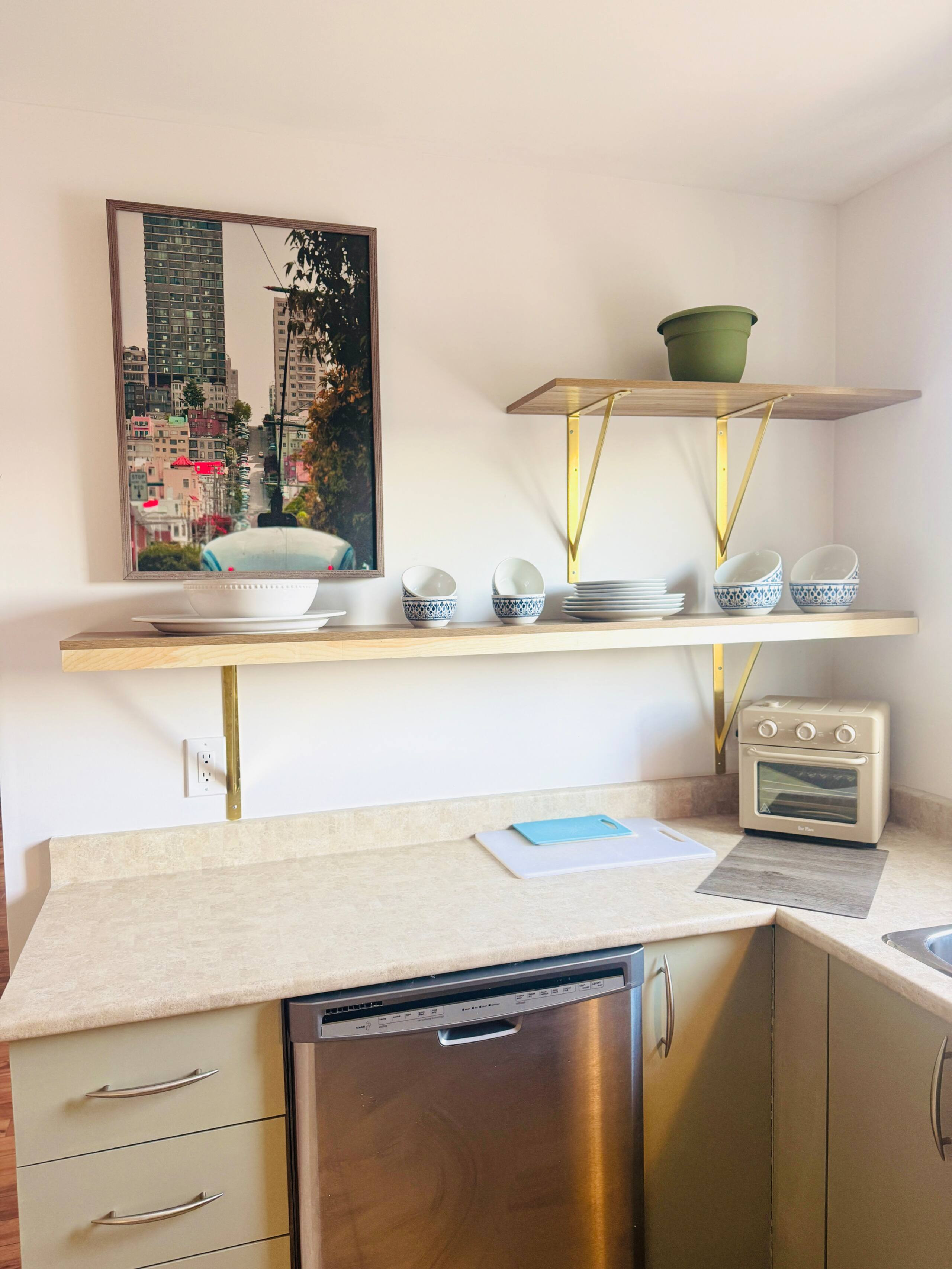 Le Samuel - Full kitchen image 4