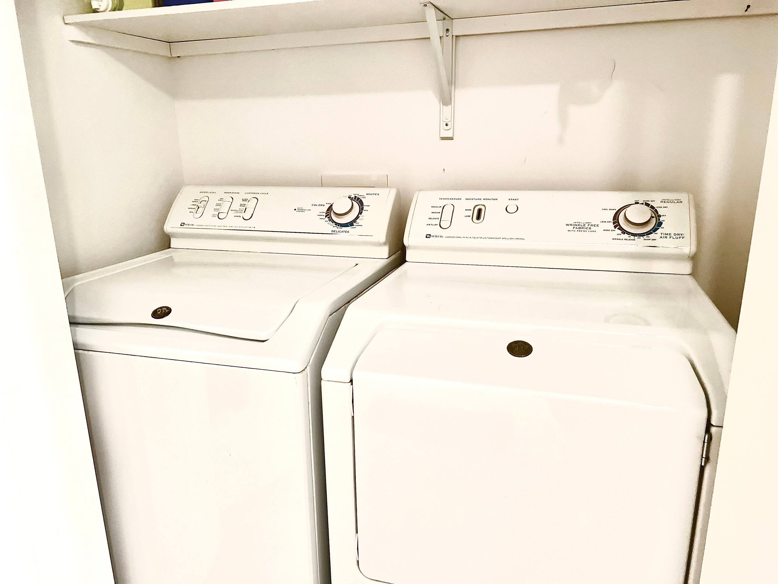 Le Samuel - Laundry area image 1