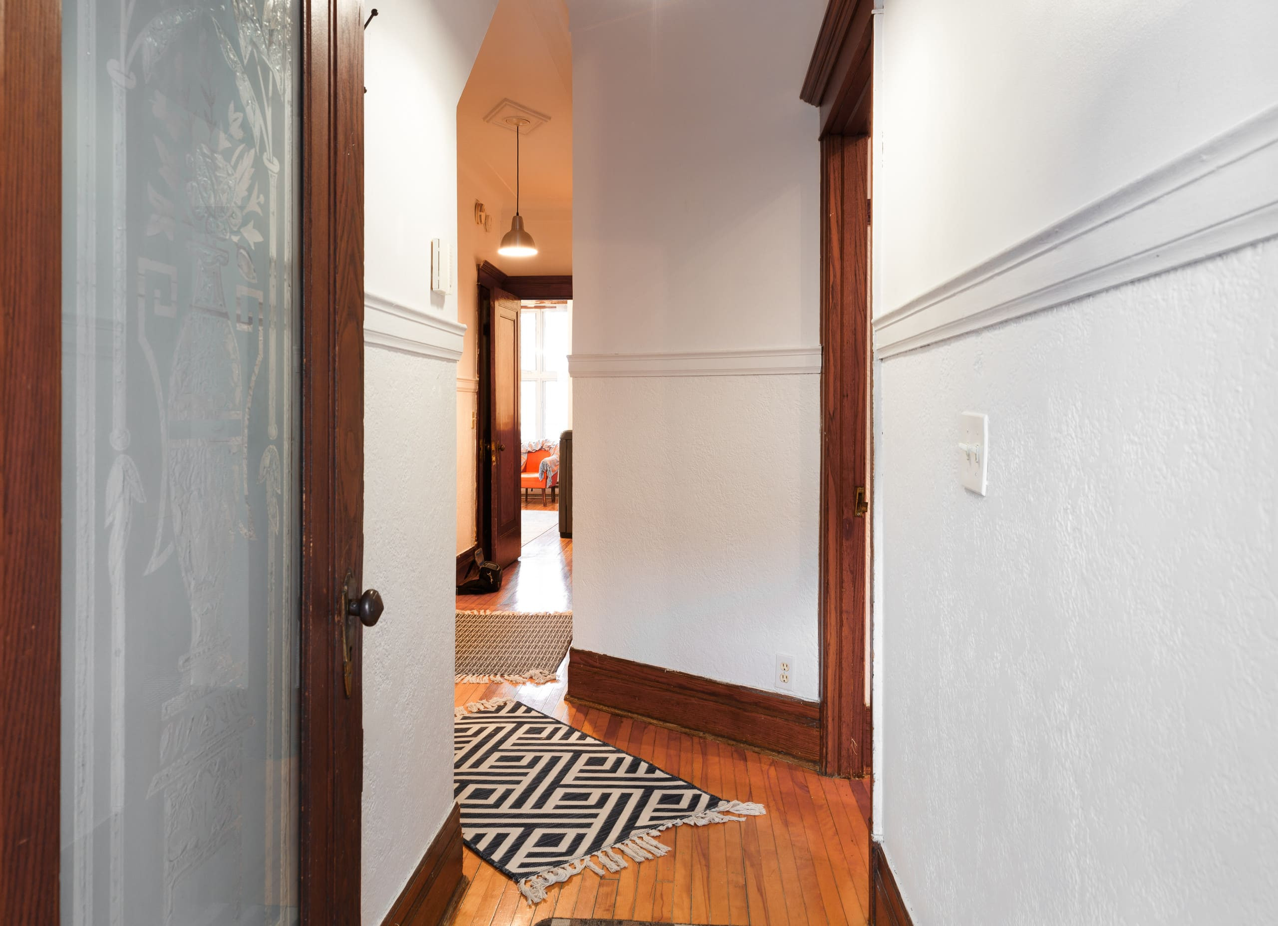 Montrealer - Additional photos image 1