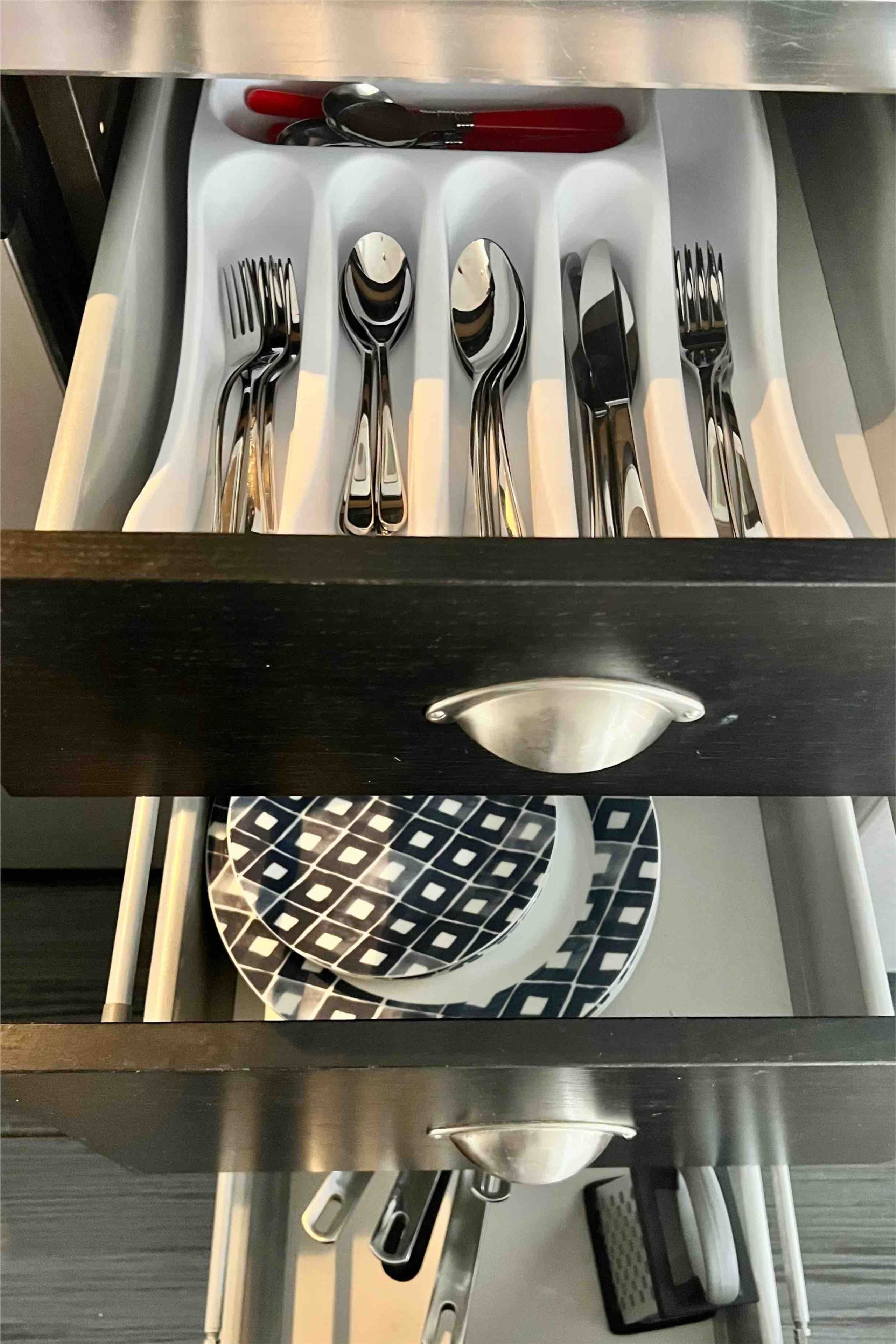 Montreal, I can’t wait! - Full kitchen image 6