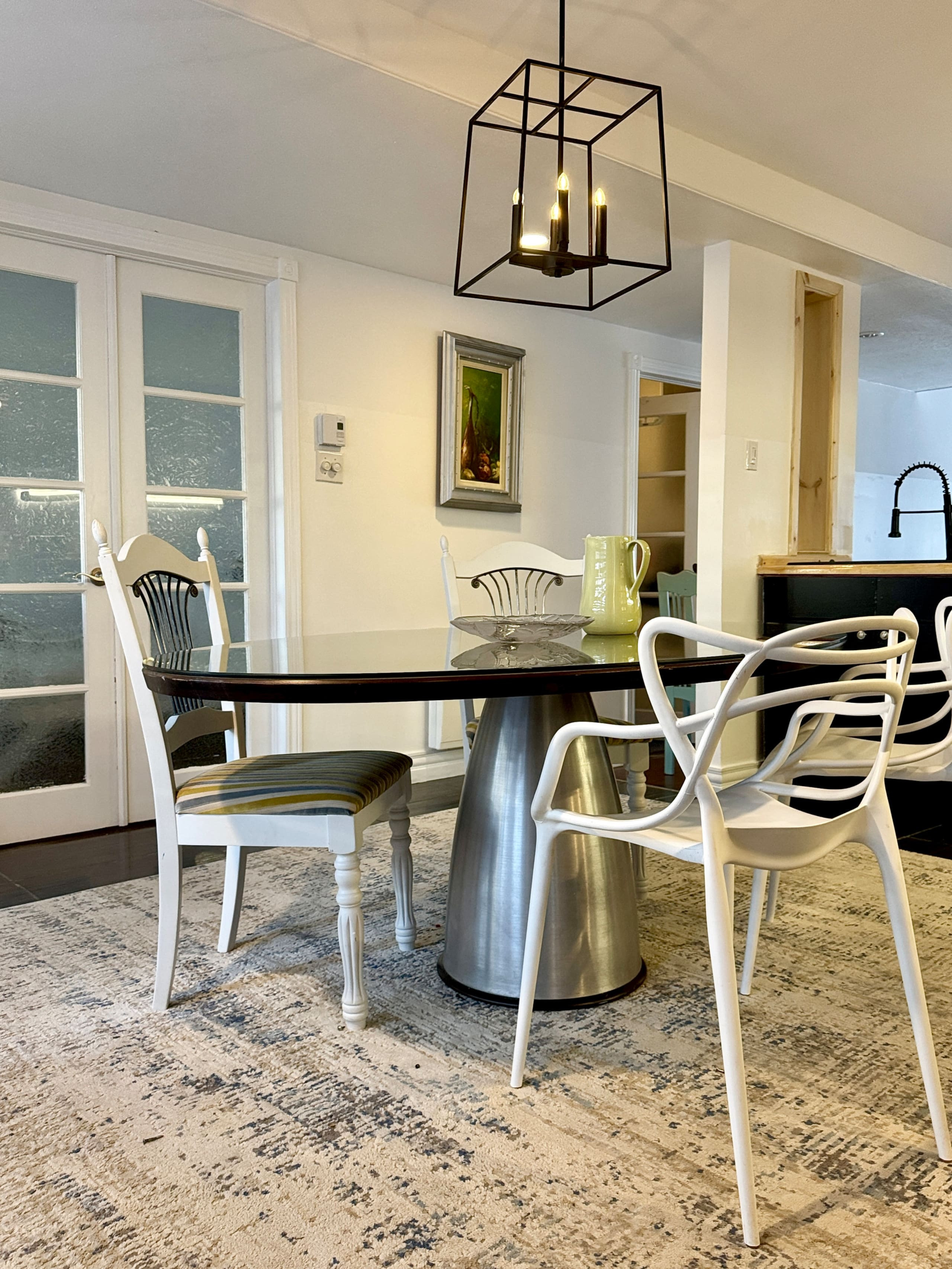 Montreal, I can’t wait! - Dining area image 4