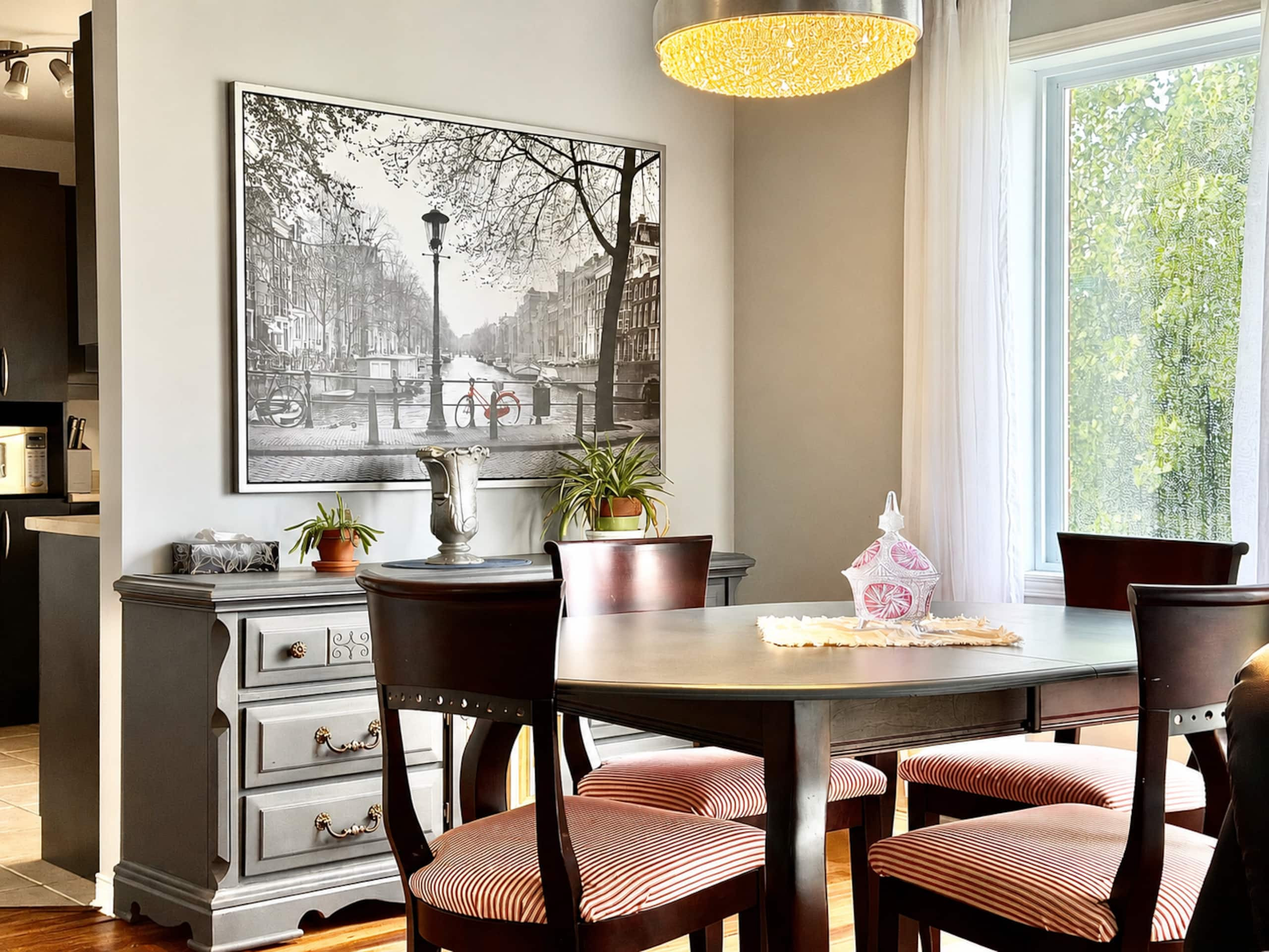Le Champlain - Dining area image 1
