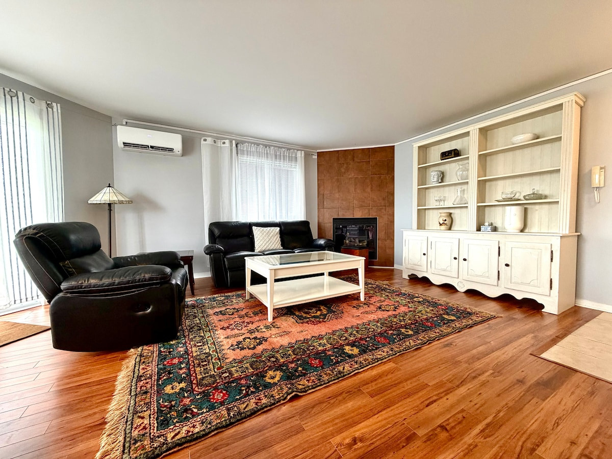 Current interior at Le Champlain