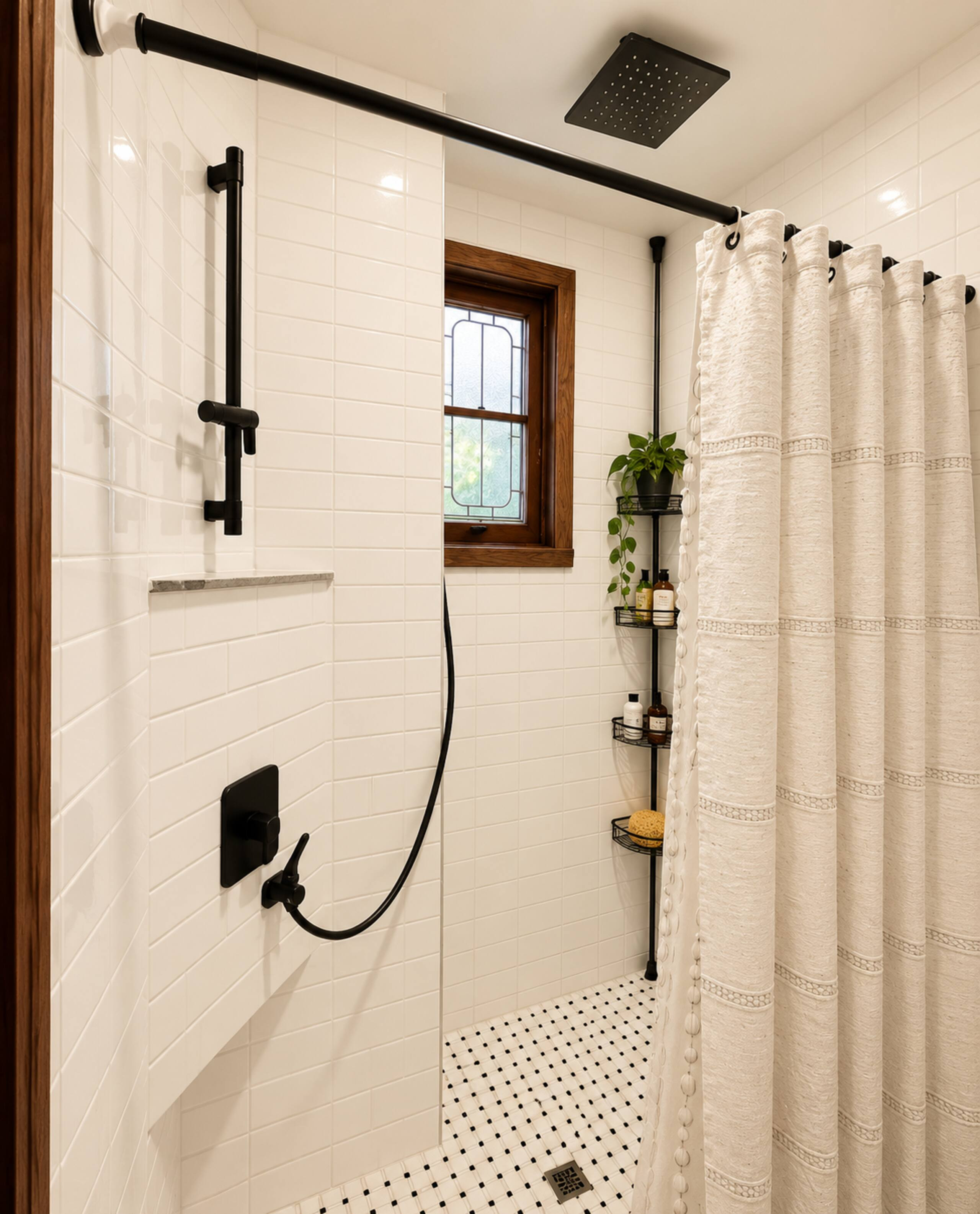 Château Dorion - Full bathroom image 1