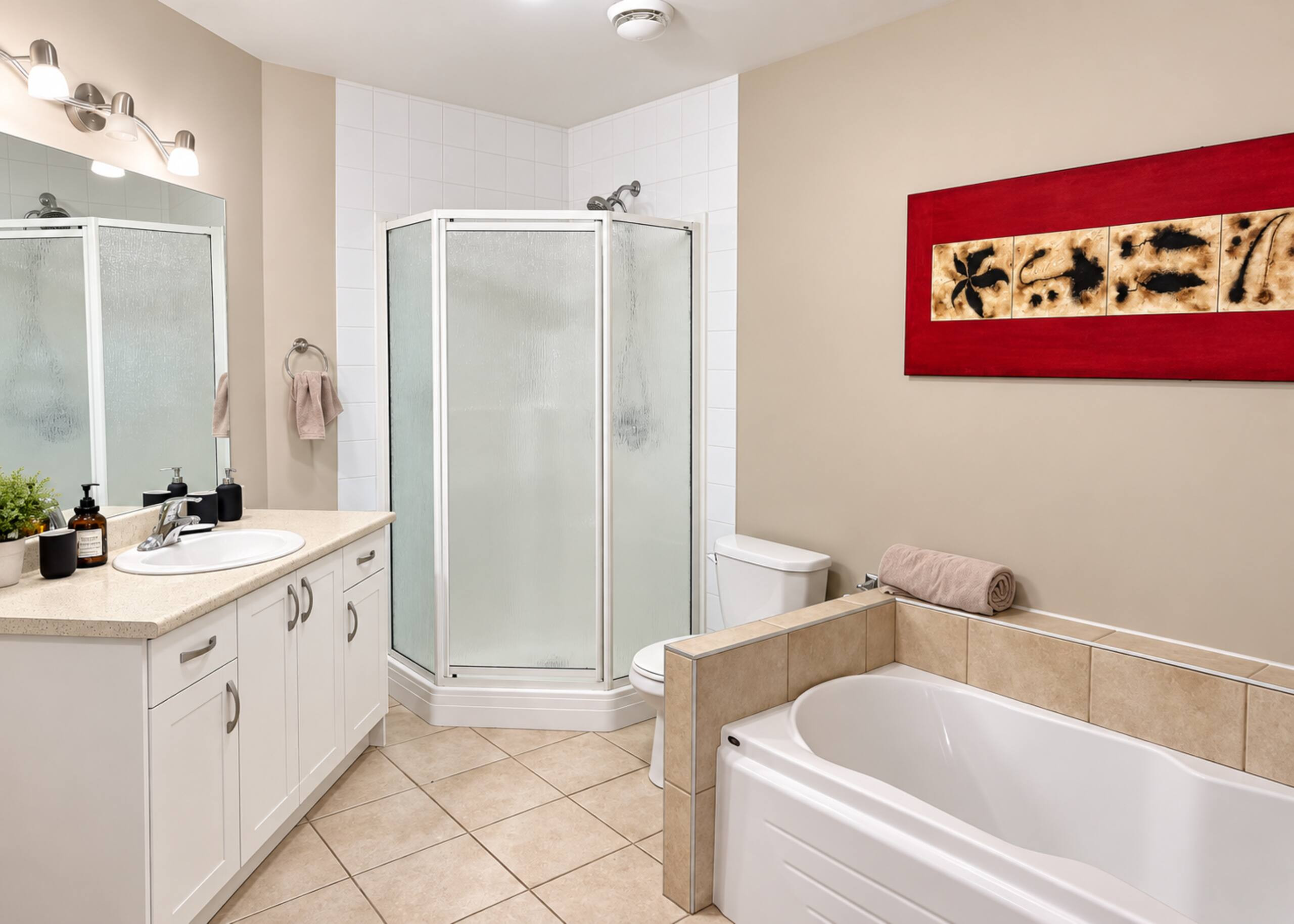 Le Champlain - Full bathroom image 1
