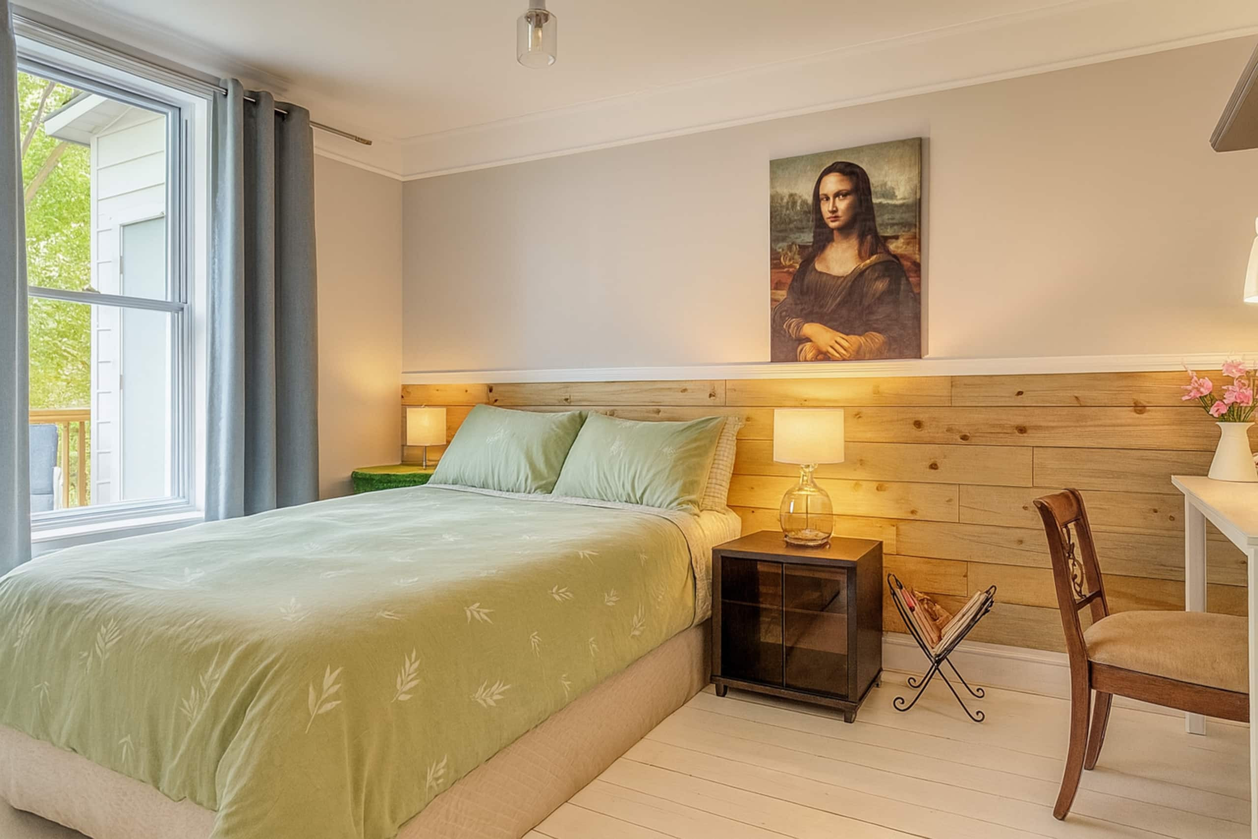 Montreal, Here i come! - Bedroom 1 image 1
