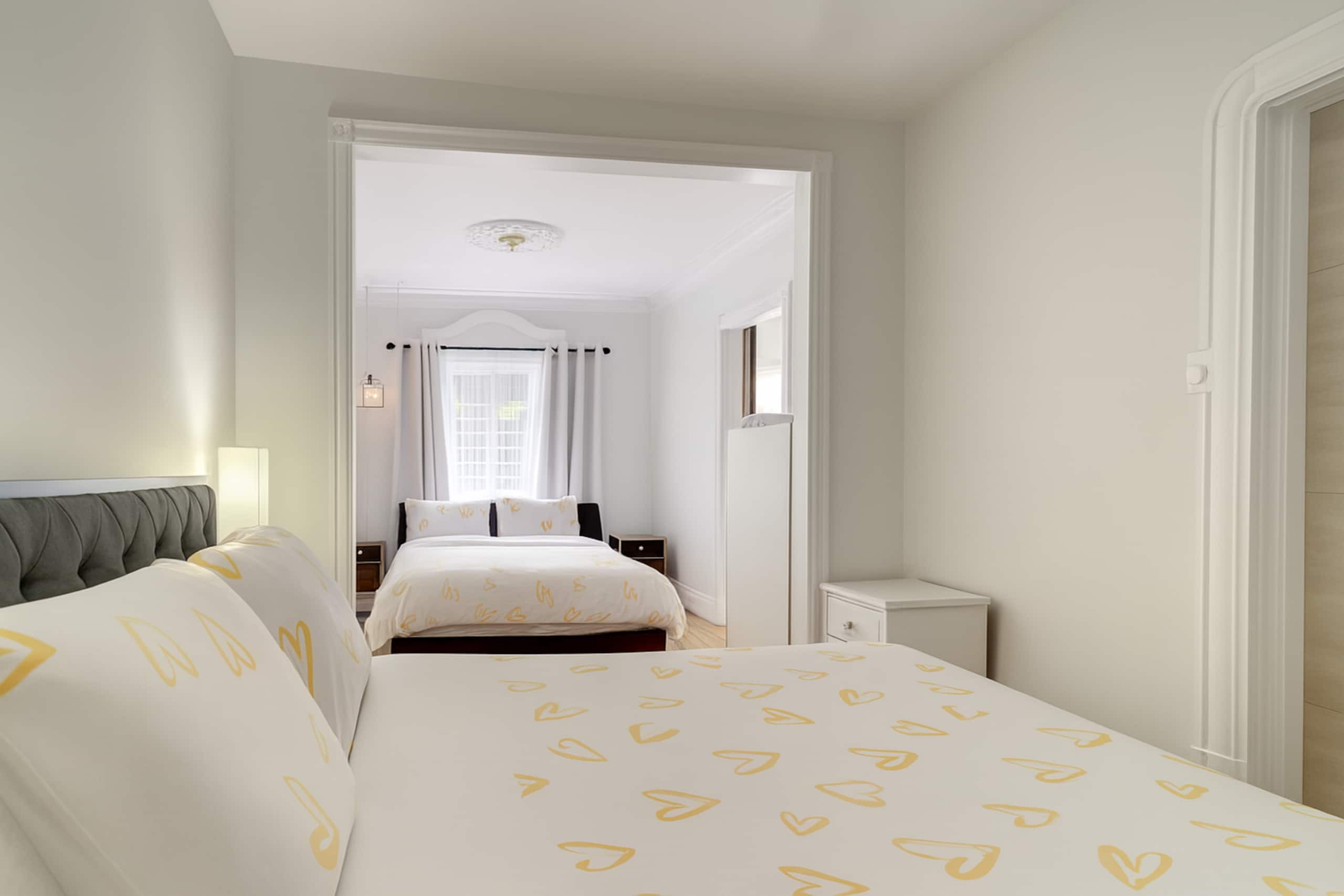 Montreal, Here i come! - Bedroom 2 image 2