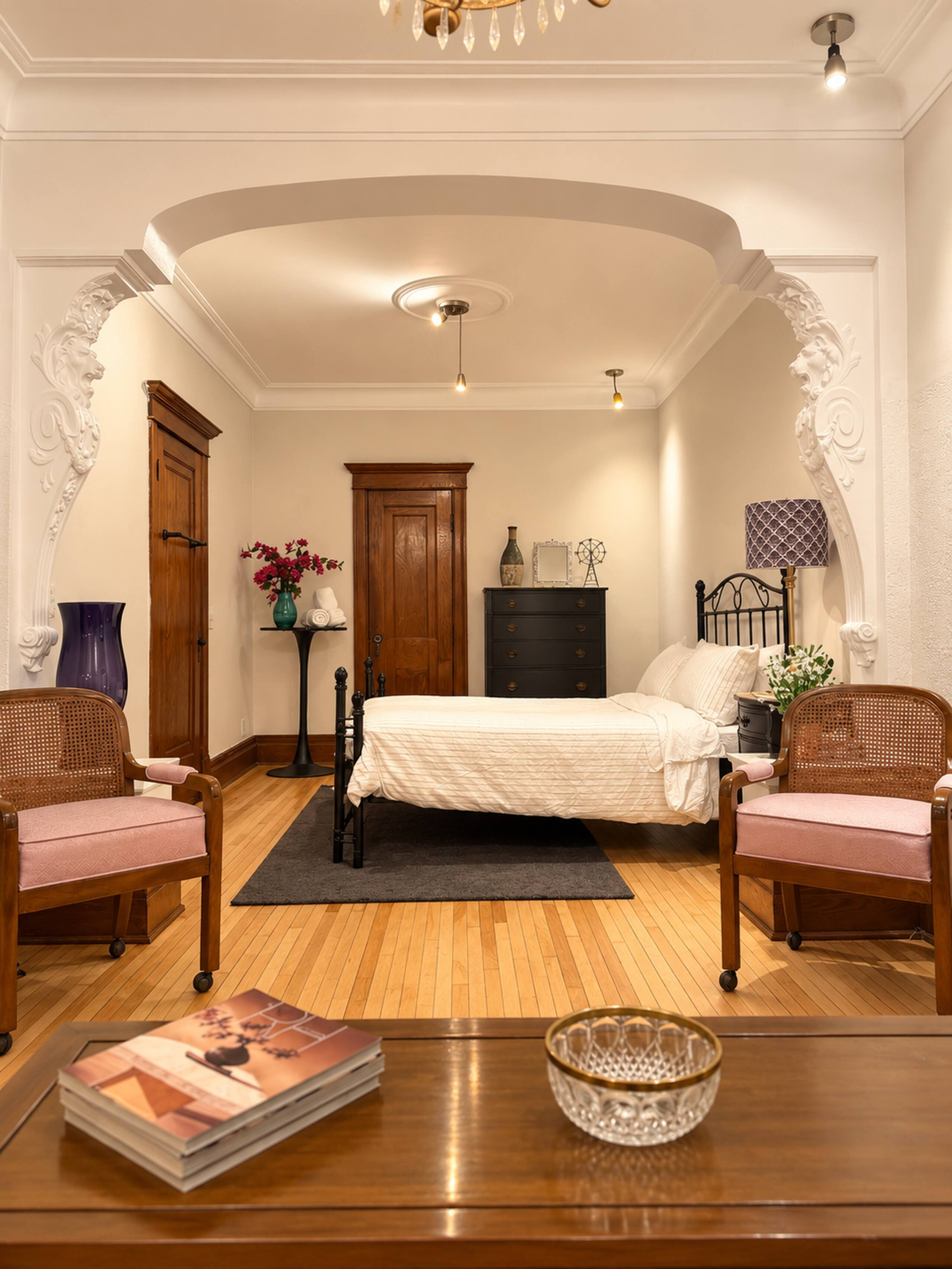 Château Dorion - Bedroom 2 image 4