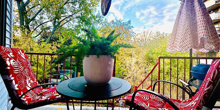 MIA balcony seating
